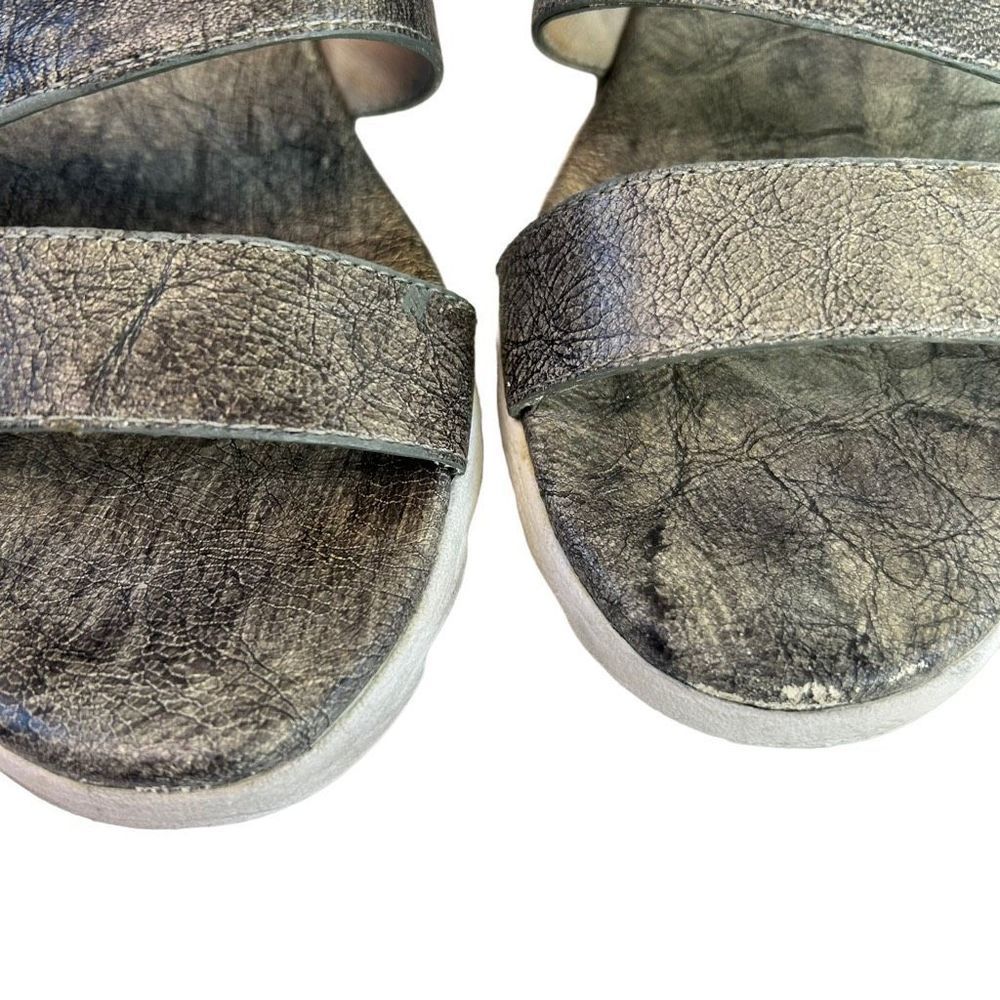 Eileen Fisher Sport Criss Cross Banded Sandals - Picture 6 of 9